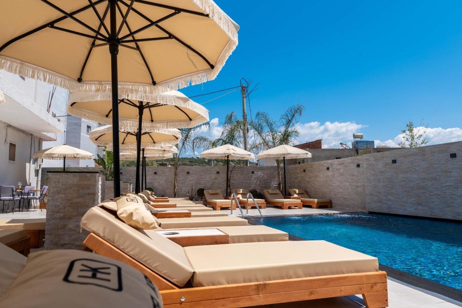 Hotel Kroi كساميل المظهر الخارجي الصورة